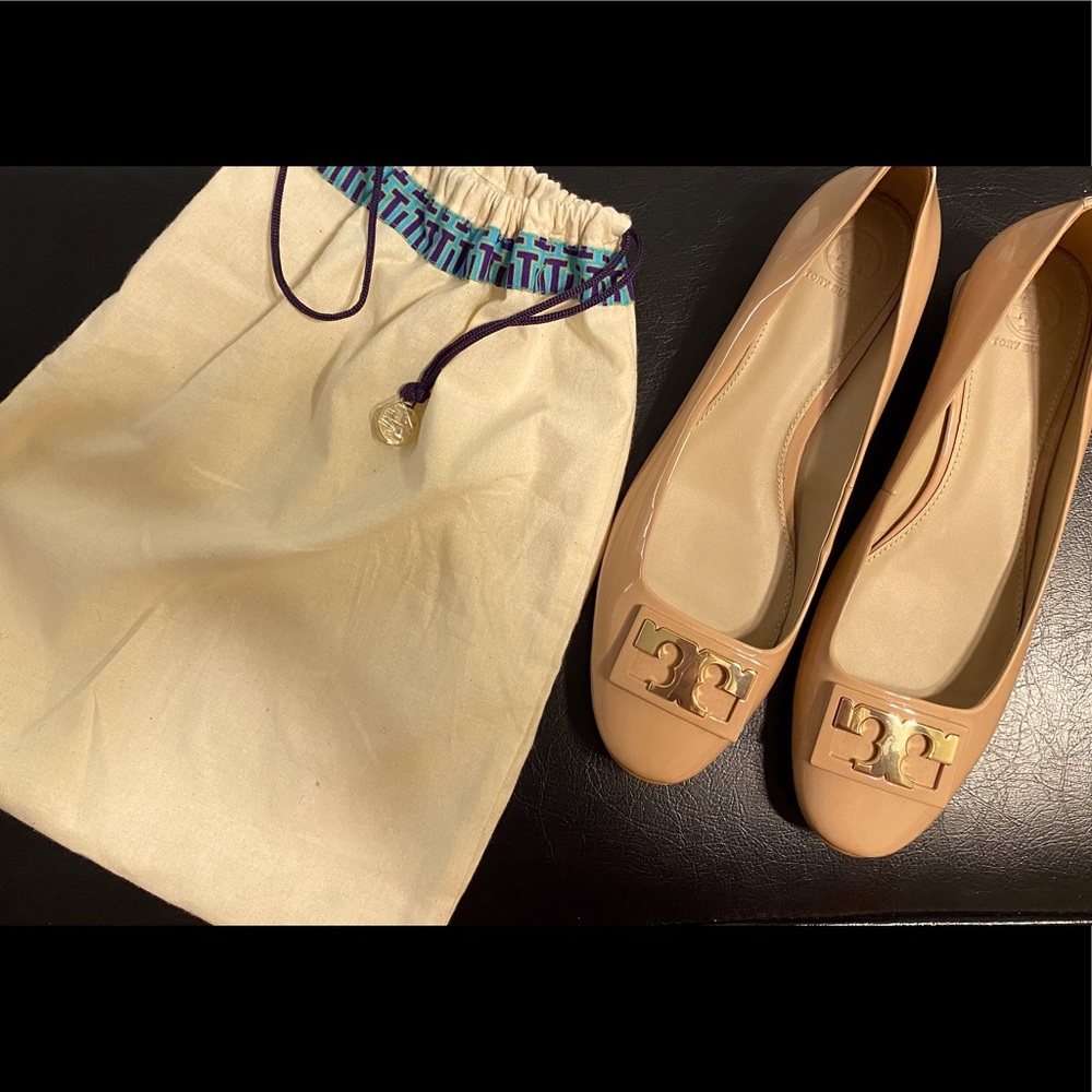 Tory Burch pumps. Like new. Size 9.5